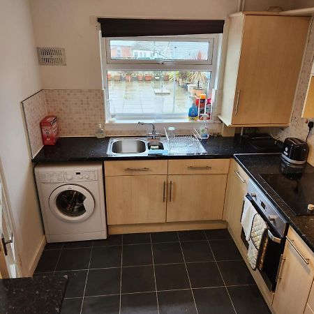 No 11 3 Bed Serviced Appartment Town Centre Girvan Exterior photo